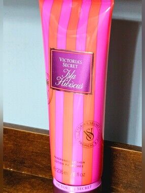Victoria's Secret Cabana Squeeze Isla Hibiscus BODY LOTION NEW 8oz
